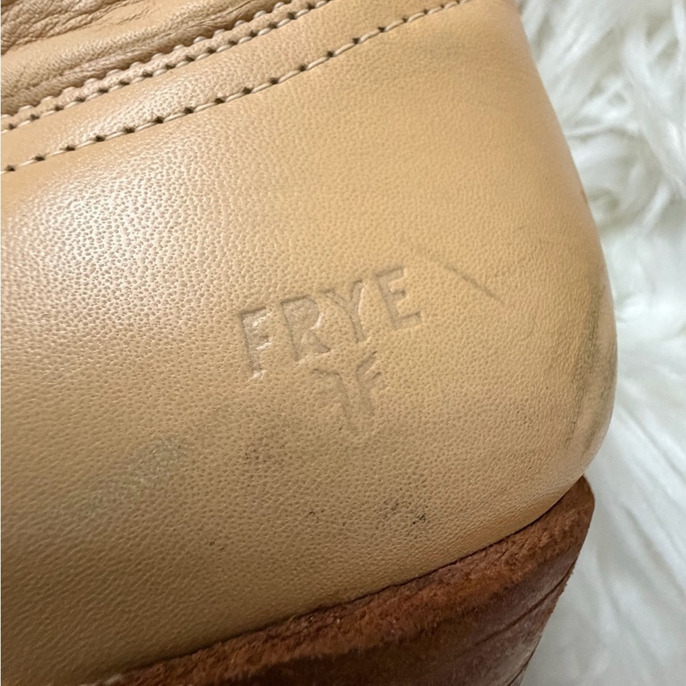 VTG Frye 2308 Western Cowboy Boots Beige Cream Tan size 9.5 Made In USA - Picture 3 of 11
